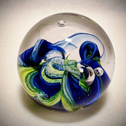 Briefbeschwerer Twisty Blau-Grün